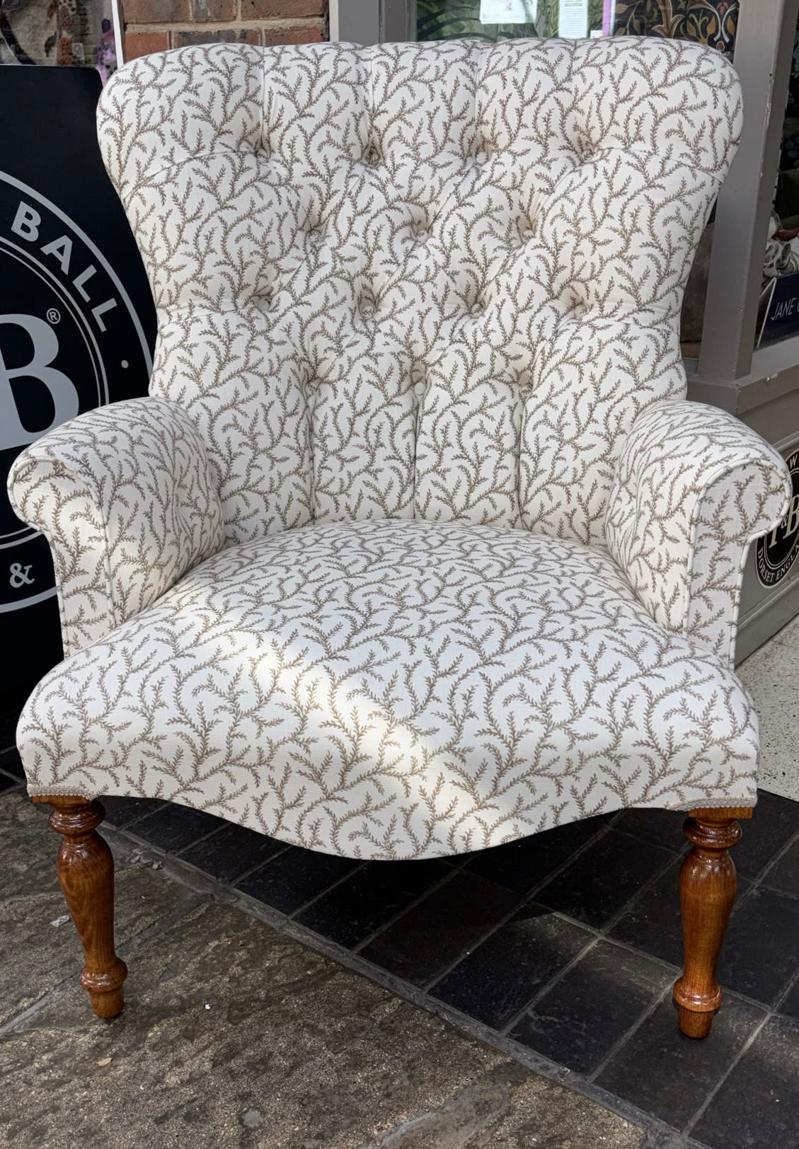 Inaya Natural Armchair